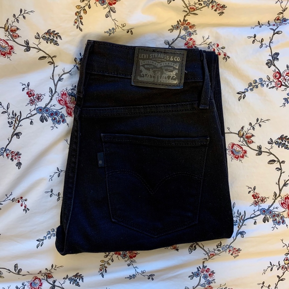 Levi’s 721 high rise skinny jeans